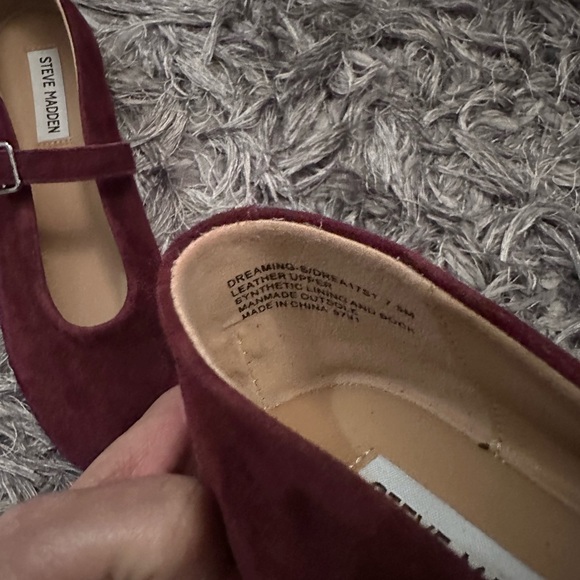 Steve Madden Dreaming-S burgundy suede
Mary Jane ballet flat Women’s 7.5 NWOB - Picture 5 of 5